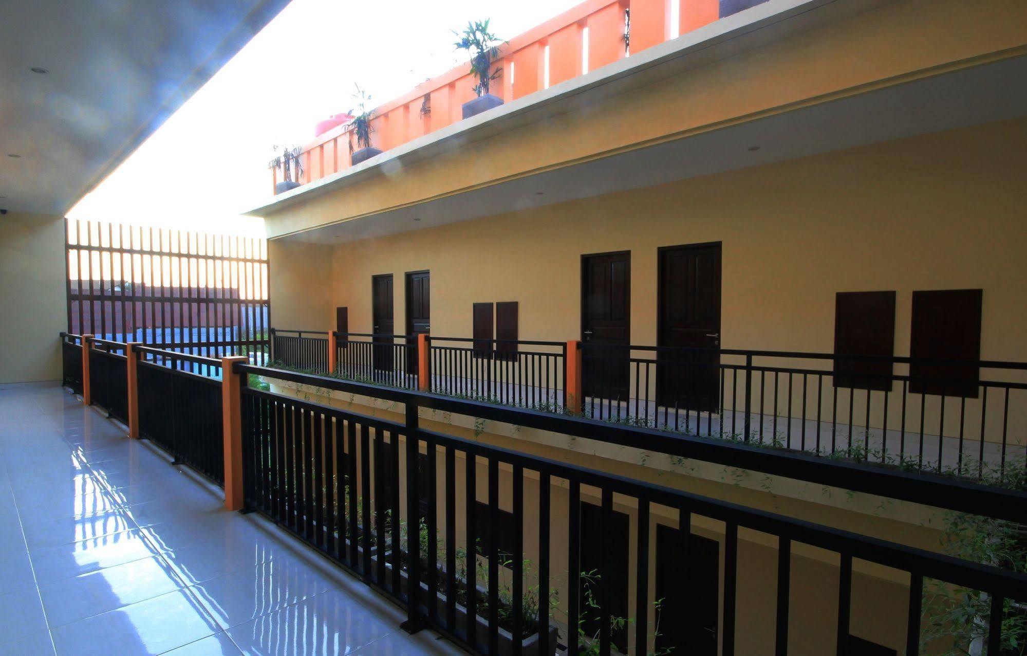 סמיניאק The Agung Residence מראה חיצוני תמונה